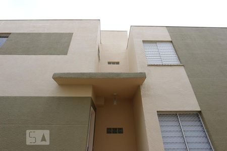 Casa de condomínio à venda com 145m², 3 quartos e 2 vagasfachada