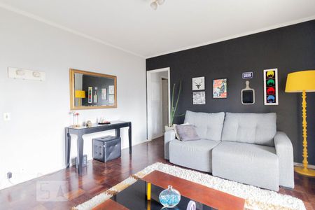 Sala de apartamento para alugar com 3 quartos, 85m² em Cerqueira César, São Paulo