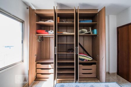 Apartamento para alugar com 64m², 2 quartos e sem vagaQuarto 2
