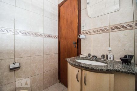 Apartamento para alugar com 64m², 2 quartos e sem vagaBanheiro