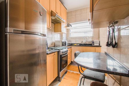 Apartamento para alugar com 64m², 2 quartos e sem vagaCozinha