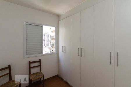 Apartamento para alugar com 55m², 2 quartos e 2 vagas Apartamento para alugar com 55m², 2 quartos e 2 vagasQuarto