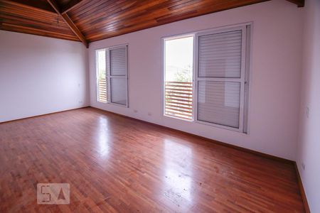 Suíte 1 de casa à venda com 4 quartos, 320m² em Vila Romana, São Paulo