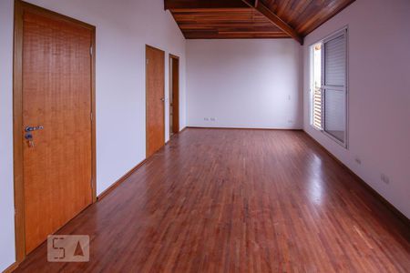 Suíte 1 de casa à venda com 4 quartos, 320m² em Vila Romana, São Paulo