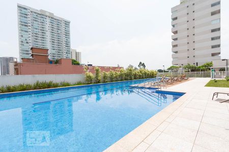 Studio para alugar com 31m², 1 quarto e 1 vaga Studio para alugar com 31m², 1 quarto e 1 vagaPiscina