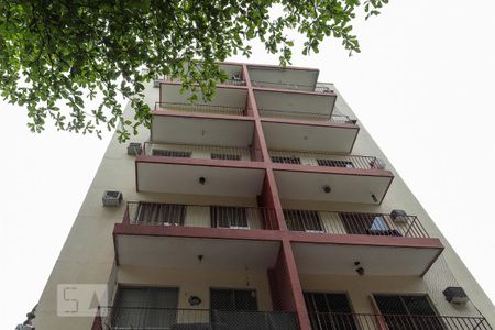 Apartamento à venda com 40m², 1 quarto e 1 vaga Apartamento à venda com 40m², 1 quarto e 1 vagaFachada
