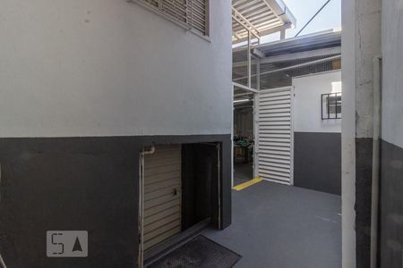 Casa para alugar com 290m², 4 quartos e 4 vagas Casa para alugar com 290m², 4 quartos e 4 vagasÁrea Comum