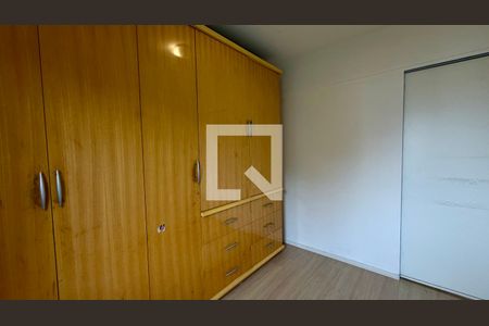 Quarto 2 de apartamento para alugar com 3 quartos, 64m² em Jardim Jaqueline, São Paulo