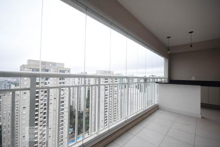 Apartamento para alugar com 96m², 2 quartos e 2 vagas Apartamento para alugar com 96m², 2 quartos e 2 vagasVaranda