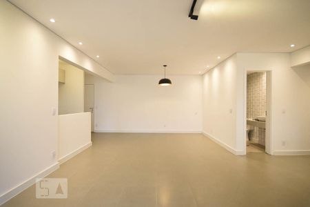 Apartamento para alugar com 96m², 2 quartos e 2 vagas Apartamento para alugar com 96m², 2 quartos e 2 vagasSala
