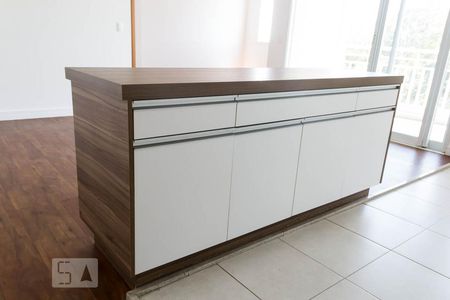 Cozinha de apartamento à venda com 2 quartos, 87m² em Jardim Trevo, Jundiaí