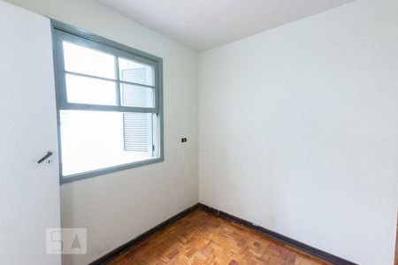 Casa à venda com 112m², 3 quartos e 2 vagasQuarto de Serviço