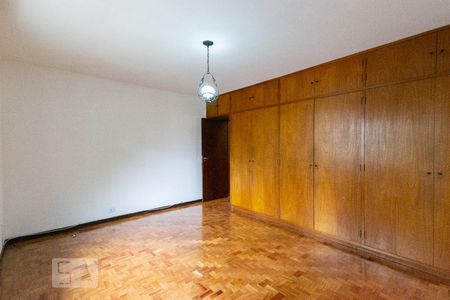 Quarto 1 de casa para alugar com 3 quartos, 112m² em Vila Olímpia, São Paulo