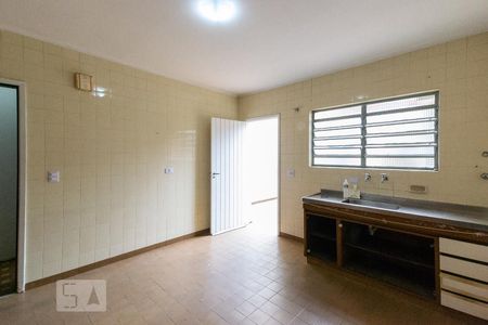 Casa à venda com 112m², 3 quartos e 2 vagasCozinha