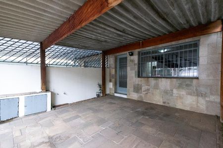 Casa à venda com 112m², 3 quartos e 2 vagasGaragem