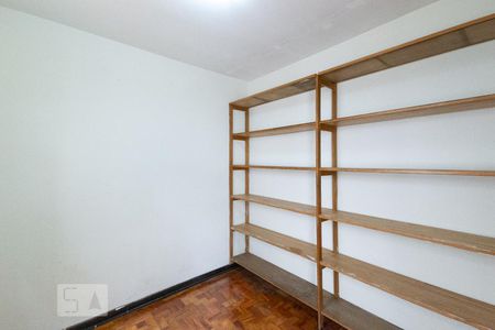 Casa à venda com 112m², 3 quartos e 2 vagasQuarto de Serviço