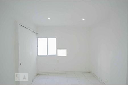Suíte de apartamento para alugar com 3 quartos, 75m² em Grajaú, Rio de Janeiro