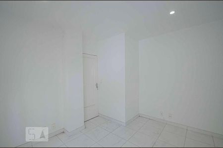 Suíte de apartamento para alugar com 3 quartos, 75m² em Grajaú, Rio de Janeiro