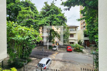 Vista de apartamento para alugar com 3 quartos, 75m² em Grajaú, Rio de Janeiro