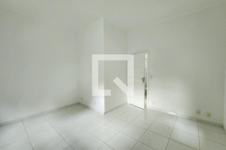 Quarto 1 de apartamento para alugar com 3 quartos, 75m² em Grajaú, Rio de Janeiro