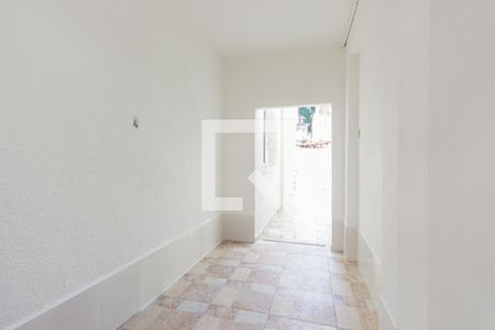 Casa de condomínio para alugar com 180m², 4 quartos e sem vaga Casa de condomínio para alugar com 180m², 4 quartos e sem vagaEntrada