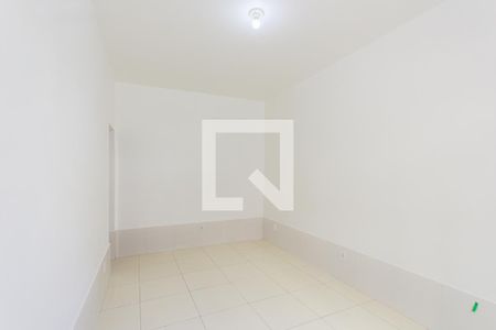 Sala de casa de condomínio para alugar com 4 quartos, 180m² em Pechincha, Rio de Janeiro