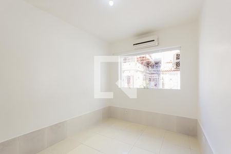 Quarto 1 de casa de condomínio para alugar com 4 quartos, 180m² em Pechincha, Rio de Janeiro