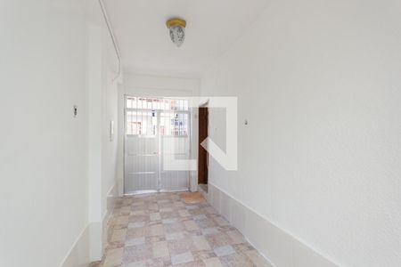 Casa de condomínio para alugar com 180m², 4 quartos e sem vaga Casa de condomínio para alugar com 180m², 4 quartos e sem vagaEntrada