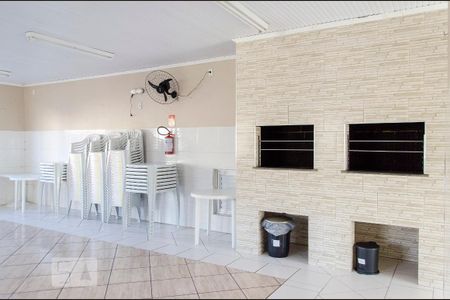 Apartamento para alugar com 42m², 2 quartos e 1 vaga Apartamento para alugar com 42m², 2 quartos e 1 vagaSalão de festas