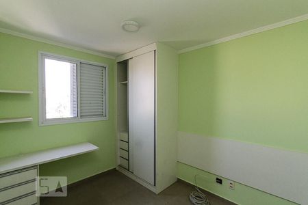 Apartamento à venda com 55m², 2 quartos e 1 vagaQuarto 02