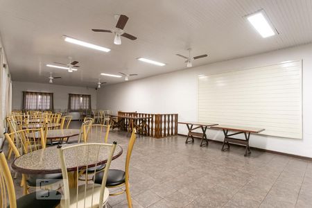 Apartamento para alugar com 55m², 2 quartos e sem vagaSalão de Festas