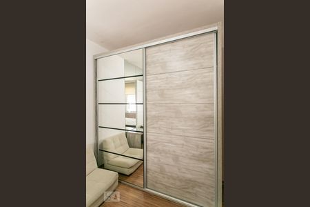 Apartamento para alugar com 55m², 2 quartos e sem vagaDetalhe Quarto 2