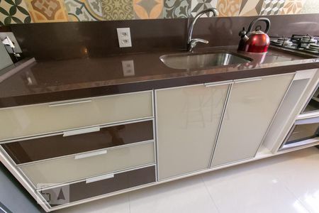 Apartamento para alugar com 55m², 2 quartos e sem vagaDetalhe cozinha