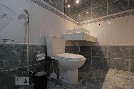 Apartamento à venda com 68m², 2 quartos e 1 vagaBanheiro