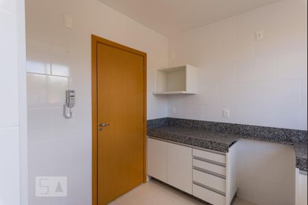 Apartamento para alugar com 92m², 3 quartos e 2 vagasCozinha