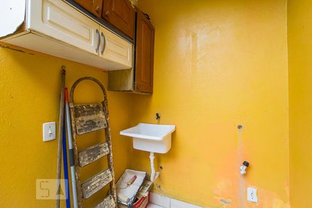 Casa à venda com 90m², 2 quartos e 1 vagaÁrea de Serviço