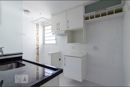 Apartamento à venda com 69m², 3 quartos e 2 vagas Apartamento à venda com 69m², 3 quartos e 2 vagasCozinha