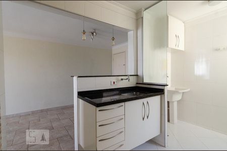 Apartamento à venda com 69m², 3 quartos e 2 vagas Apartamento à venda com 69m², 3 quartos e 2 vagasCozinha