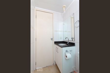 Apartamento à venda com 69m², 3 quartos e 2 vagas Apartamento à venda com 69m², 3 quartos e 2 vagasBanheiro