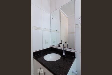 Apartamento à venda com 69m², 3 quartos e 2 vagas Apartamento à venda com 69m², 3 quartos e 2 vagasBanheiro