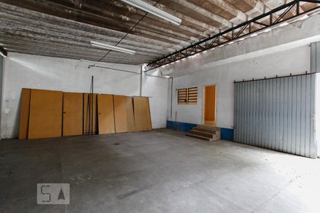 Casa para alugar com 300m², 3 quartos e 4 vagasGaragem
