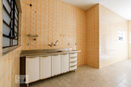 Casa para alugar com 300m², 3 quartos e 4 vagasCozinha