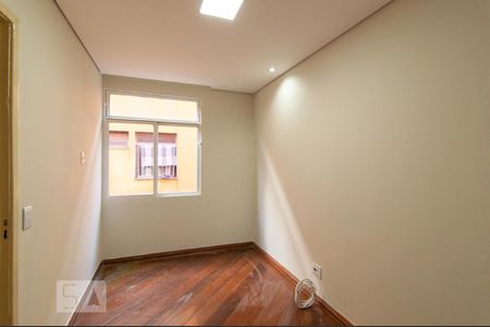 Quarto 1 de apartamento para alugar com 2 quartos, 66m² em São Francisco, Belo Horizonte