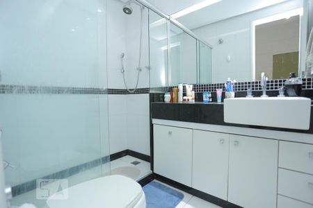 Apartamento à venda com 90m², 2 quartos e 1 vagaBanheiro Suíte