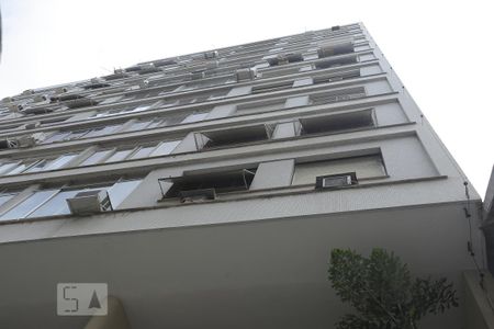 Apartamento à venda com 90m², 2 quartos e 1 vagaFachada