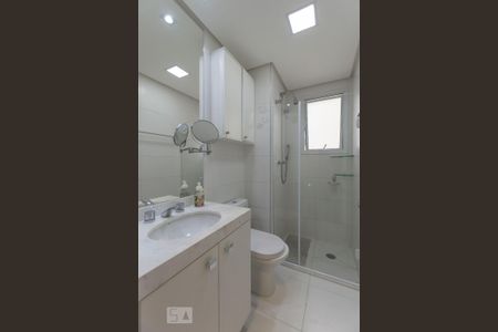 Suíte - Banheiro de apartamento para alugar com 1 quarto, 44m² em Aclimação, São Paulo