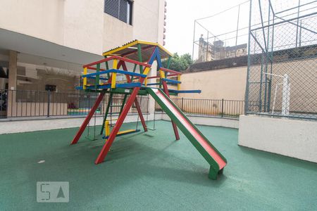 Apartamento para alugar com 54m², 2 quartos e 1 vaga Apartamento para alugar com 54m², 2 quartos e 1 vagaPlayground