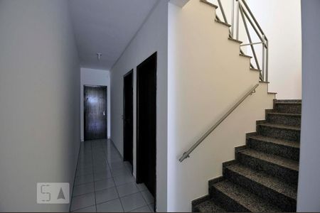 Corredor de kitnet/studio para alugar com 1 quarto, 22m² em Vila Gomes, São Paulo