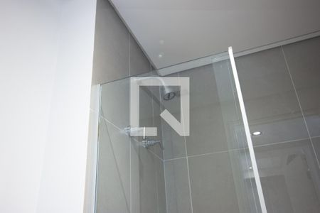 Studio para alugar com 46m², 2 quartos e 1 vaga Studio para alugar com 46m², 2 quartos e 1 vagaBanheiro