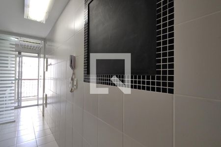 Apartamento para alugar com 97m², 2 quartos e 1 vagaCozinha - Armários